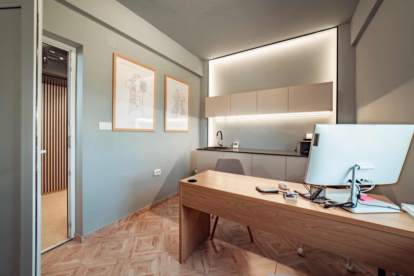 Cabinet de consultații medicale Sanoria — spațiu modern și echipat